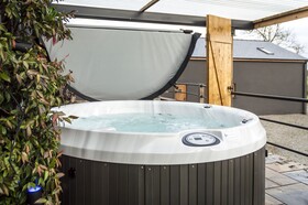 Lavender Luxurious Barn Conversion Blossom Farm