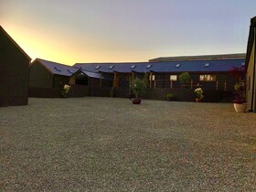 Lavender Luxurious Barn Conversion Blossom Farm