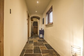 Lavender Luxurious Barn Conversion Blossom Farm