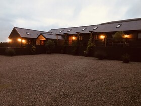 Lavender Luxurious Barn Conversion Blossom Farm