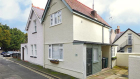 Bumble Bee Cottage
