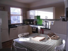 Claremont House Holiday Apartments