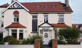 Cleave Court Llandudno