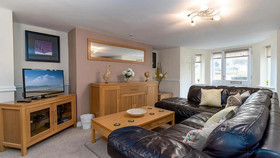 Swn Y Mor Holiday Cottage