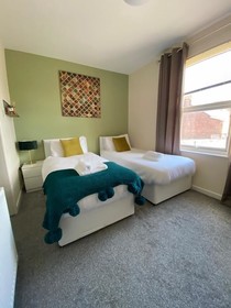 Karah Suites - Belmont House