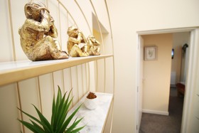 Karah Suites - Belmont House
