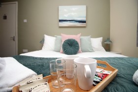 Karah Suites - Belmont House