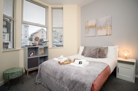 Karah Suites - Belmont House