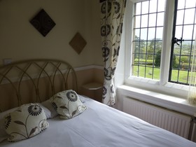 Maes Manor Country Hotel