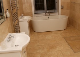 Maes Manor Country Hotel