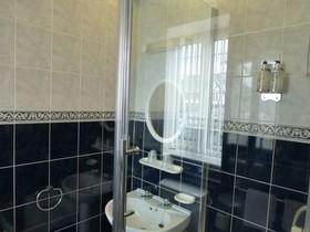 Maes Manor Country Hotel