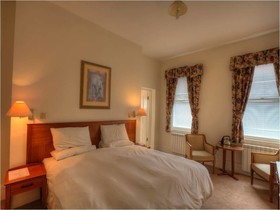 The Waterloo Hotel & Bistro