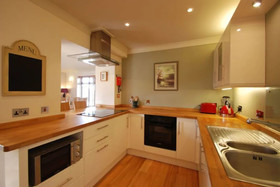 Plas Arfon Cottage