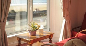 Leonardos Guest House