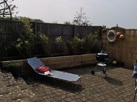 Luxury Cottage Eco Tub Logfire