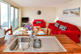 Just Stay Wales - Meridian Quay Apartments