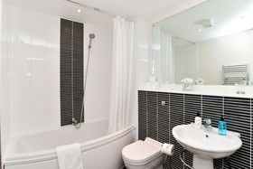 Just Stay Wales - Meridian Quay Apartments