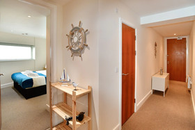 Just Stay Wales - Meridian Quay Apartments