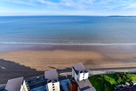 Just Stay Wales - Meridian Quay Apartments