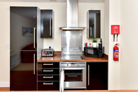 Just Stay Wales - Meridian Quay Apartments