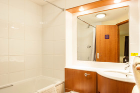 Premier Inn Swansea City Centre