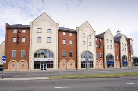 Premier Inn Swansea City Centre