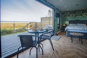 The Caswell Bay Hide out