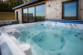 The Caswell Bay Hide out