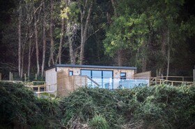 The Caswell Bay Hide out