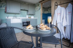 The Caswell Bay Hide out