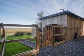 The Caswell Bay Hide out