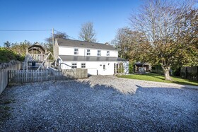 Barn Conversion - Hot Tub - Penally