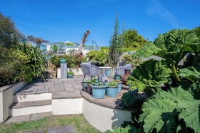 Town Heights Holiday Home  Tenby