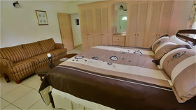 ClarenceVille Villa