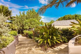 473 Grenada Boutique Resort