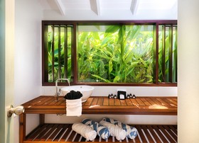 473 Grenada Boutique Resort