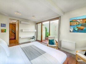 473 Grenada Boutique Resort