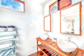 473 Grenada Boutique Resort