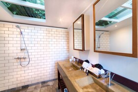 473 Grenada Boutique Resort