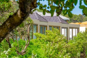 473 Grenada Boutique Resort