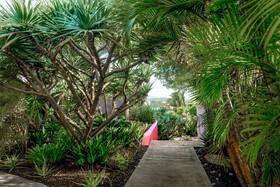 473 Grenada Boutique Resort