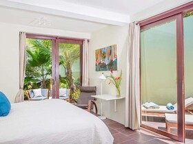 473 Grenada Boutique Resort