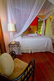 Le Phare Bleu Boutique Hotel & Marina