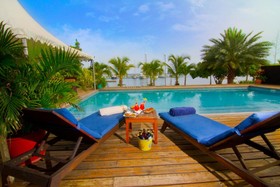 Le Phare Bleu Boutique Hotel & Marina
