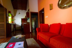 Le Phare Bleu Boutique Hotel & Marina