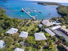 Le Phare Bleu Boutique Hotel & Marina