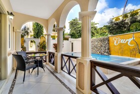 Mandela Court Grenada