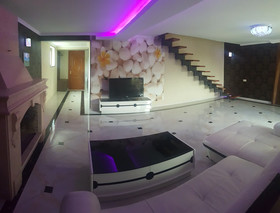 Amadeus Hotel