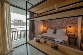 Terrace 8 Bakuriani by Mgzavrebi