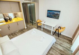 Alliance Palace Aparthotel